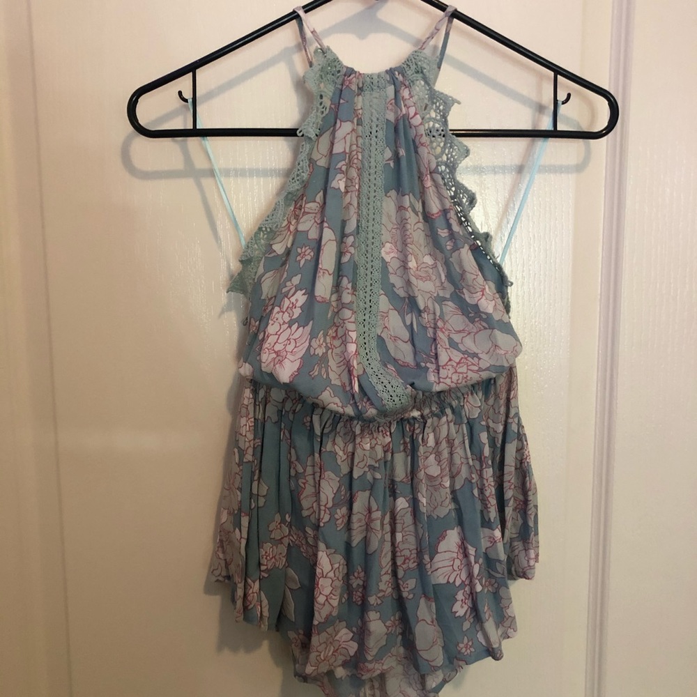 Halter laced tank top